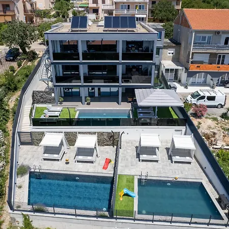 Twins In Crikvenica, Kvarner Bucht * Crikvenica