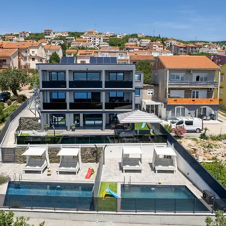 Twins In Crikvenica, Kvarner Bucht * Crikvenica